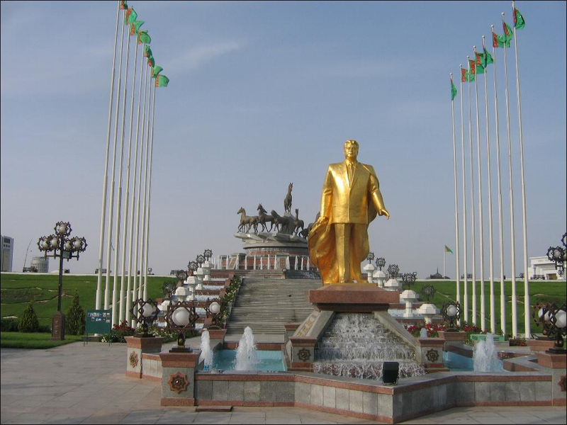 Illustration for article titled Turkmenistan's Astonishing Attempt To Build A City Of The Future